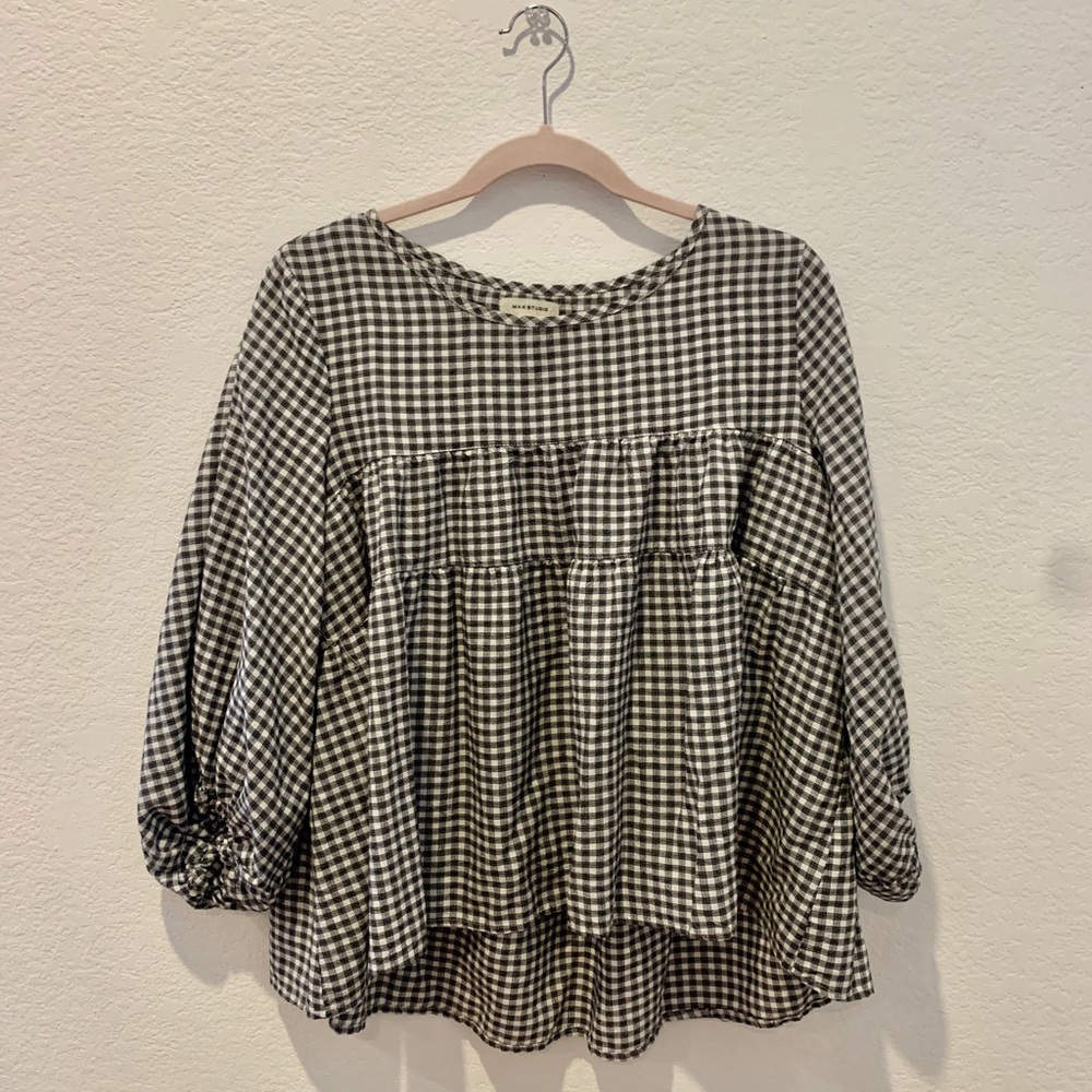 Max Studio, black and white, gingham pattern, flowy 3/4 sleeve.